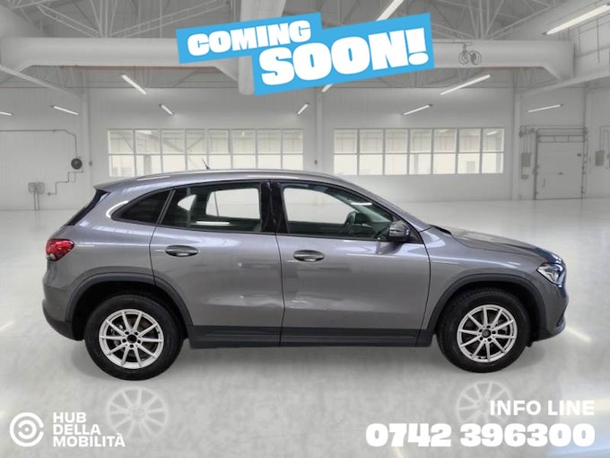 MERCEDES-BENZ GLA 200 d Automatic Business Extra